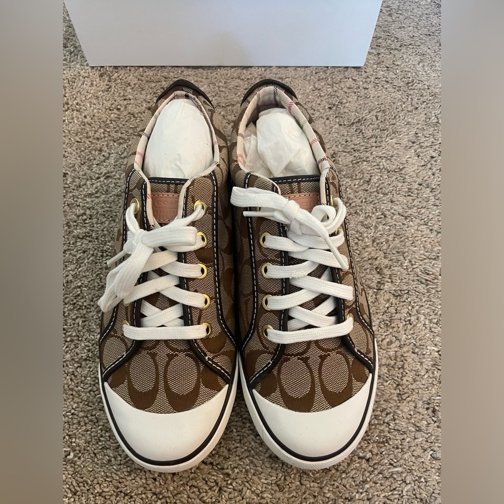 Vintage Coach Barrett logo shell toe sneaker in brown